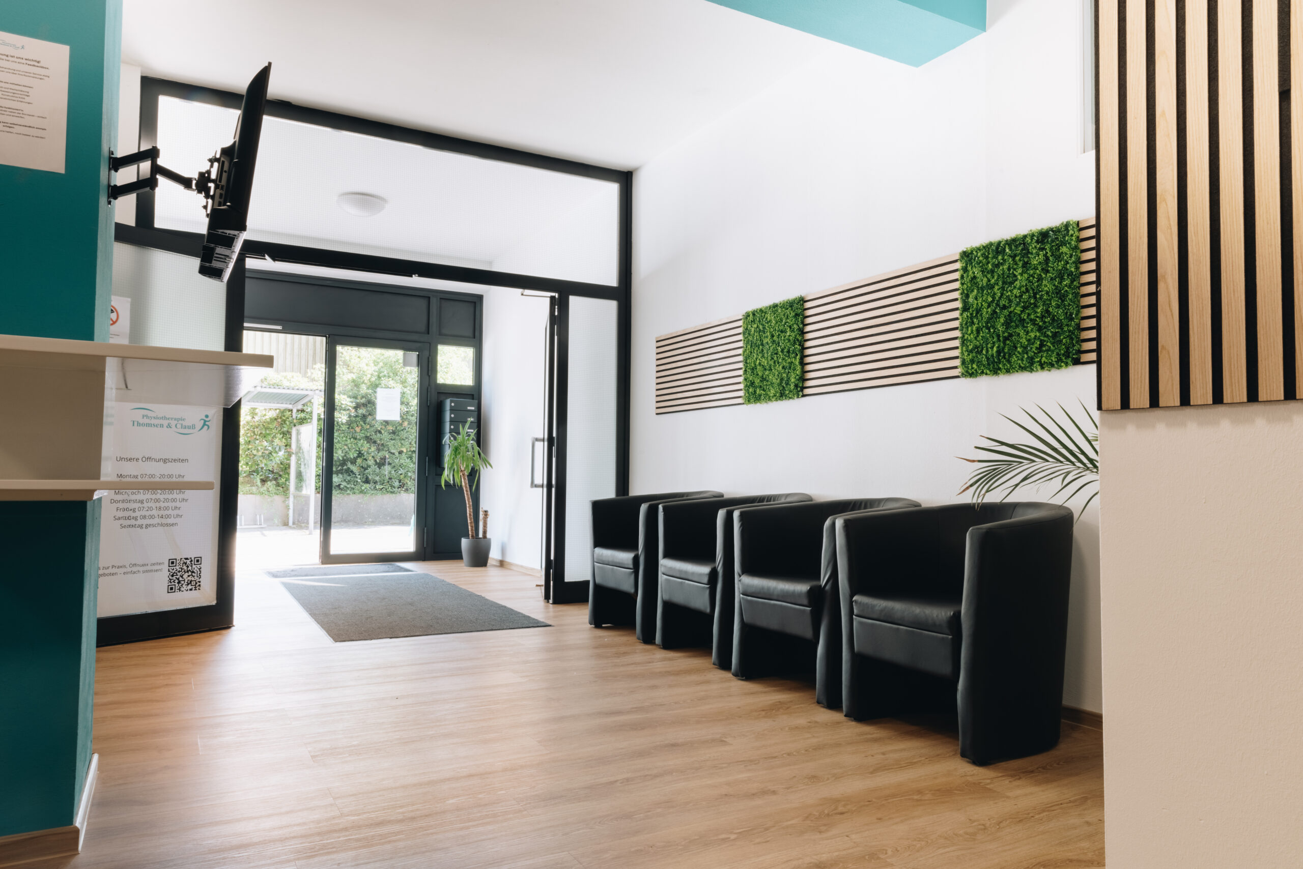 Sportstudio Norderstedt Eingangsbereich Der gemeinsame Eingangsbereich des Sportstudio Norderstedts und der Physiotherapie Thomsen und Clauß.